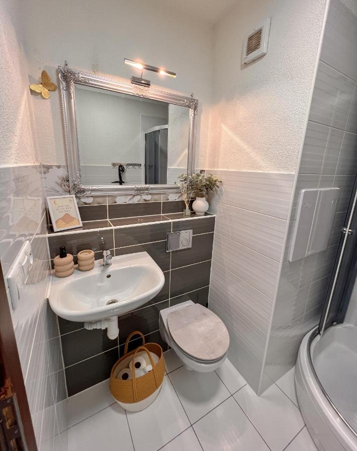Little View Apartment Liptovsky Mikulas Luaran gambar