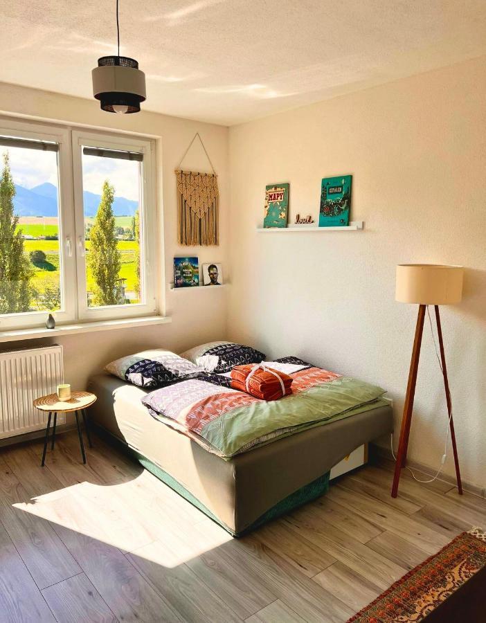 Little View Apartment Liptovsky Mikulas Luaran gambar